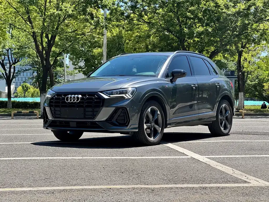 Audi Q3 2021 из CN, фото 4