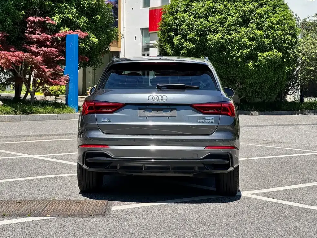 Audi Q3 2021 из CN, фото 7