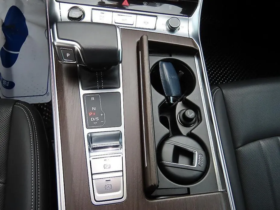 Audi A7 — фото 5