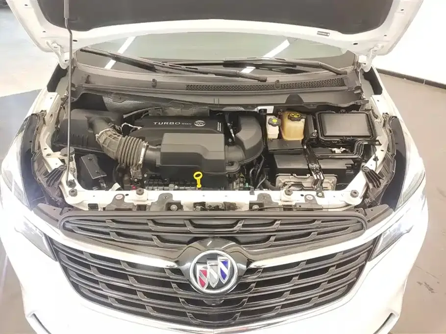 Buick GL8 2022 из CN, фото 10