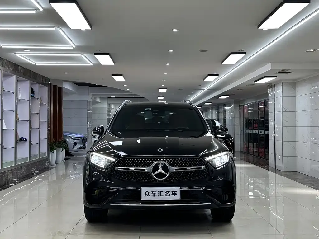 Mercedes-Benz GLC — фото 1
