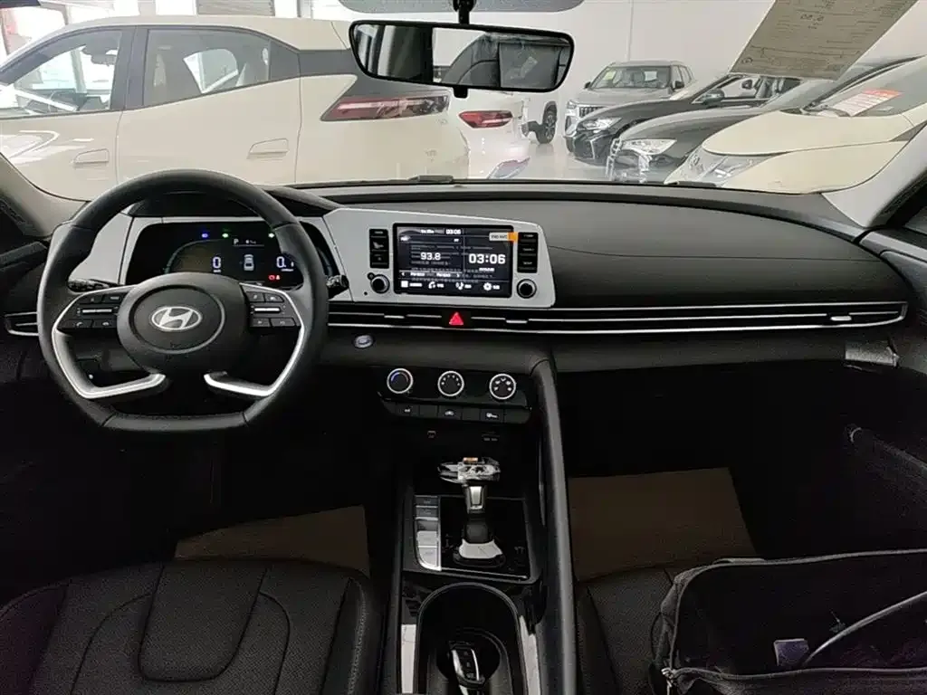 Hyundai Elantra 2026 из CN, фото 8