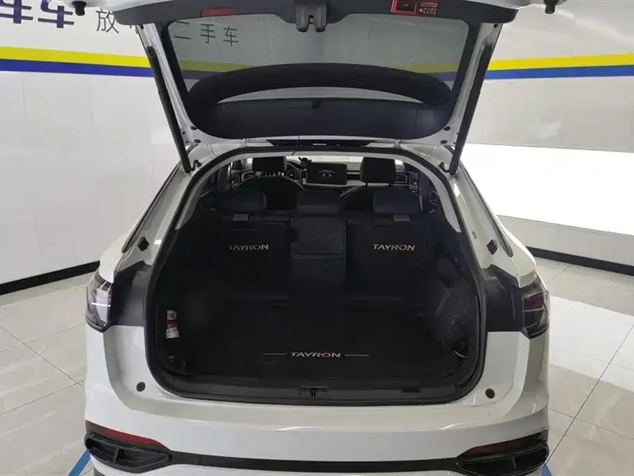 Volkswagen Tayron X 2023 из CN, фото 7