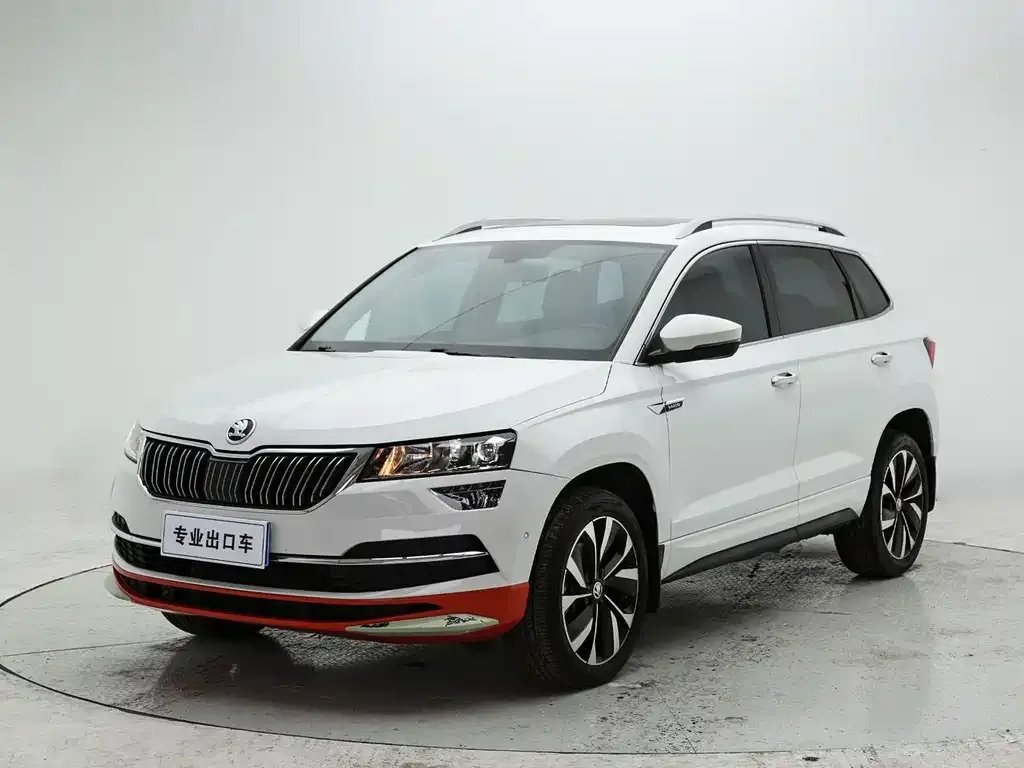 Skoda Karoq — фото 1