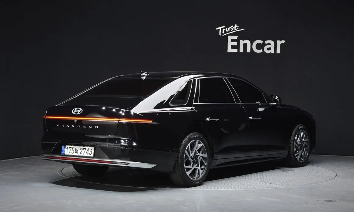 Hyundai Grandeur 2023 из KR, фото 4
