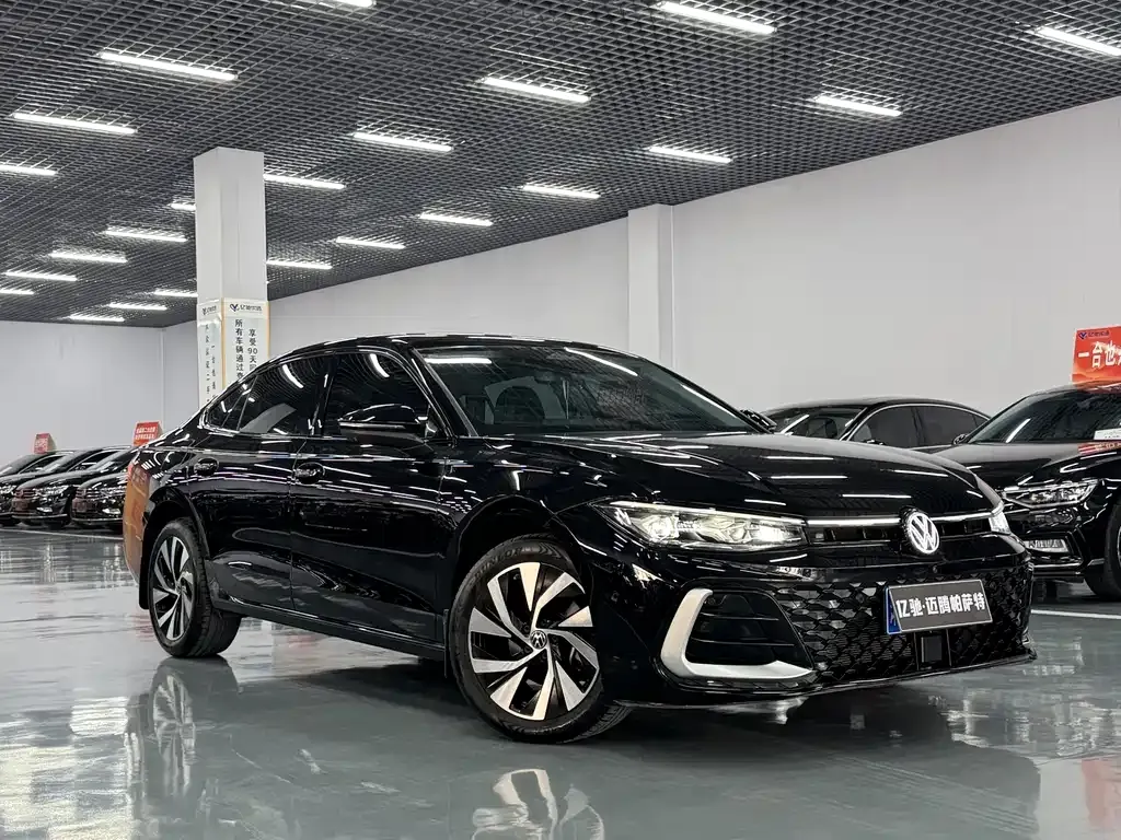 Volkswagen Passat — фото 4