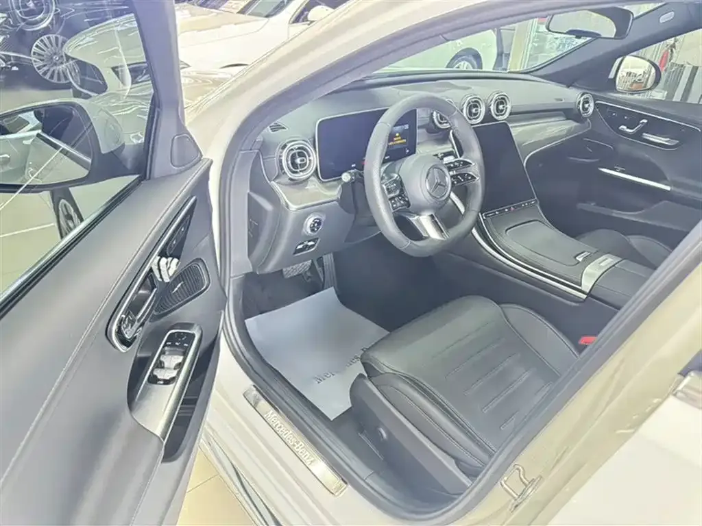 Mercedes-Benz C-Class 2024 из CN, фото 9