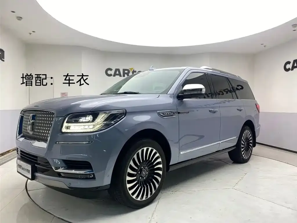 Lincoln Navigator — фото 1