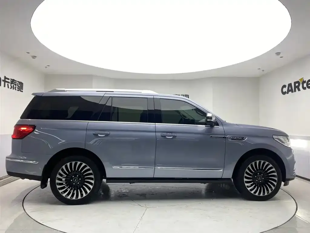Lincoln Navigator — фото 4