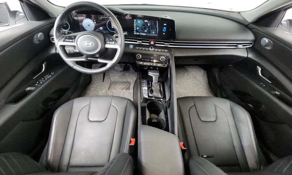 Hyundai AVANTE 2024 из KR, фото 5