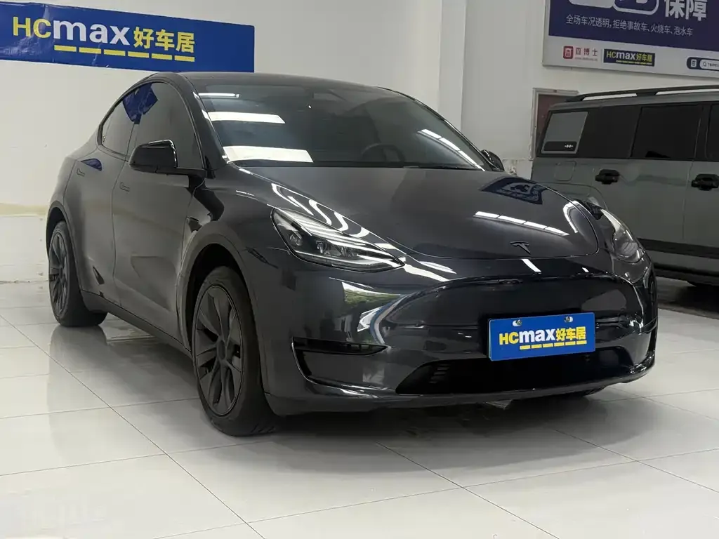 Tesla Model Y — фото 2