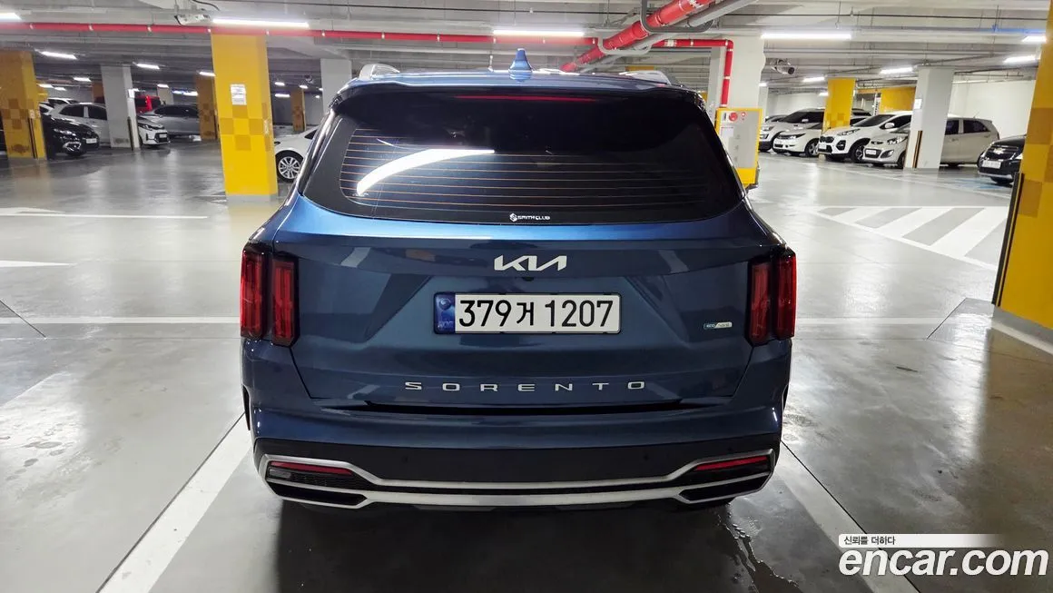 Kia Sorento — фото 7