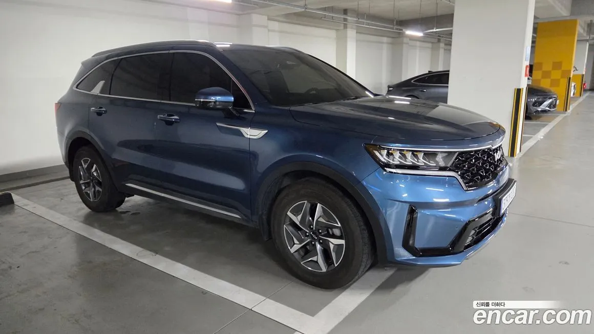 Kia Sorento — фото 5