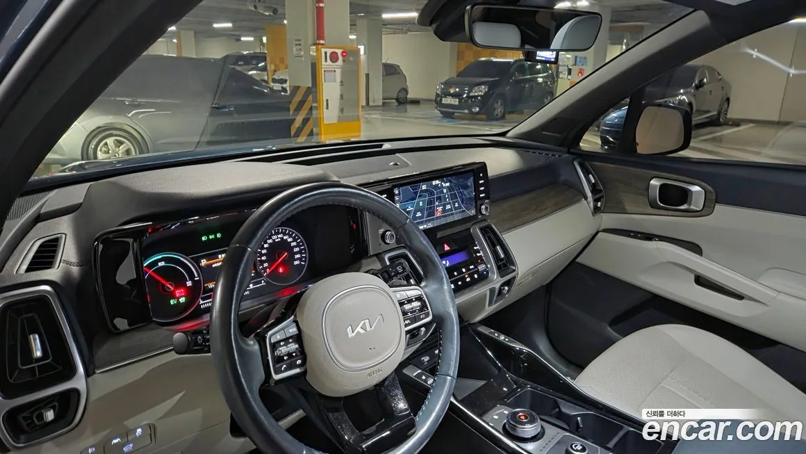 Kia Sorento — фото 6