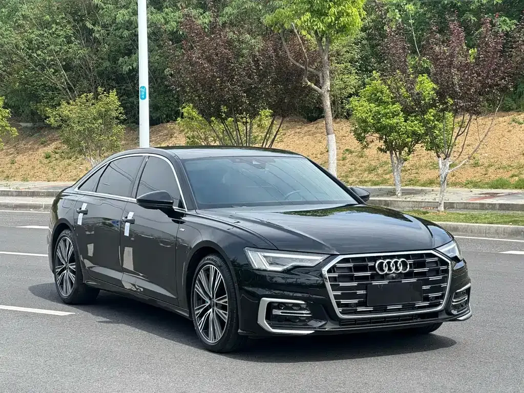 Audi A6L — фото 9