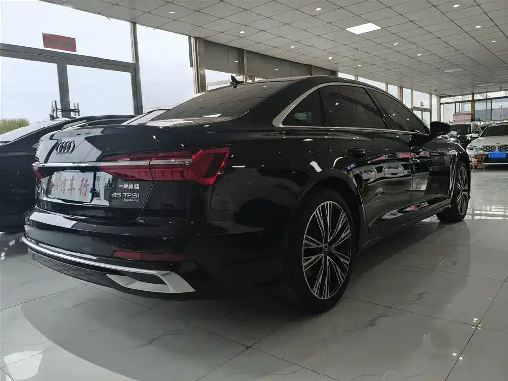 Audi A6L 2026 из CN, фото 10