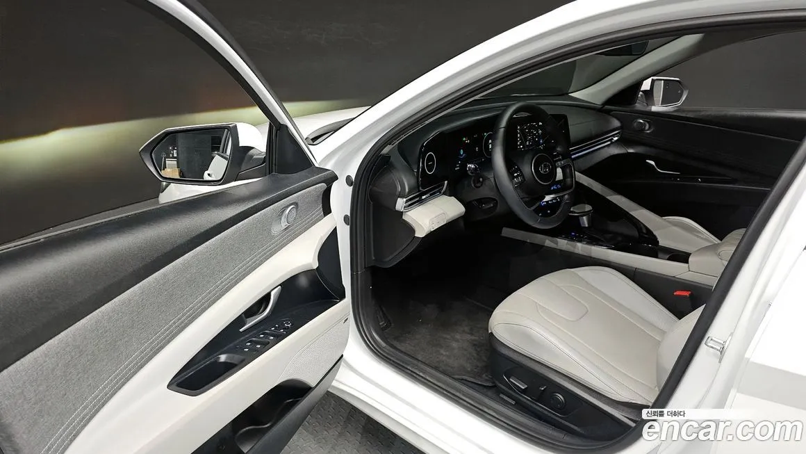 Hyundai AVANTE — фото 7