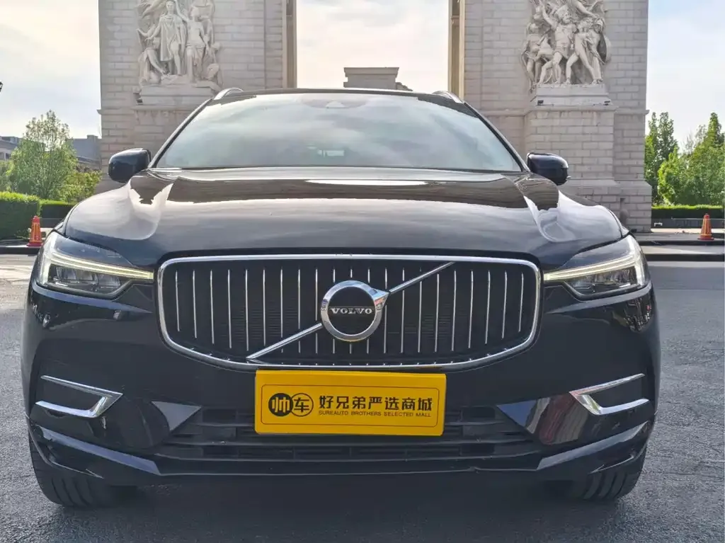 Volvo XC60 2021 из CN, фото 3