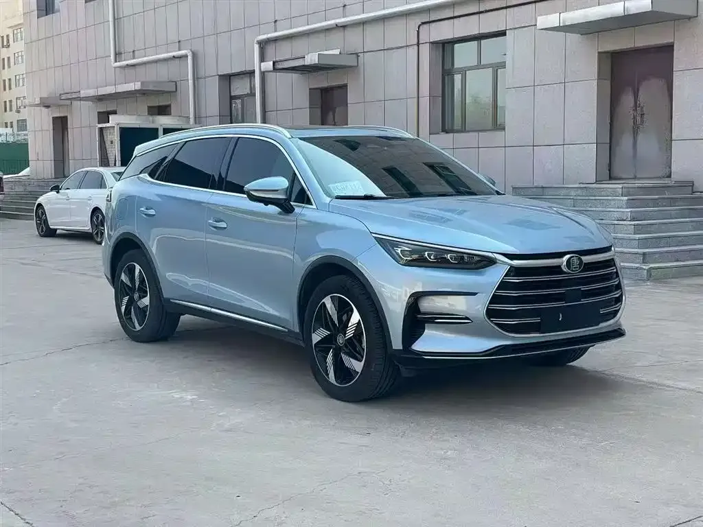 BYD Tang New Energy 2023 из CN, фото 3
