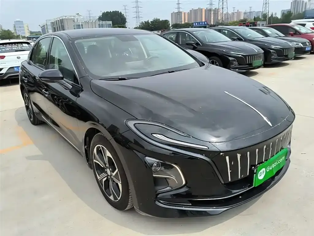 Hongqi E-QM5 2024 из CN, фото 4