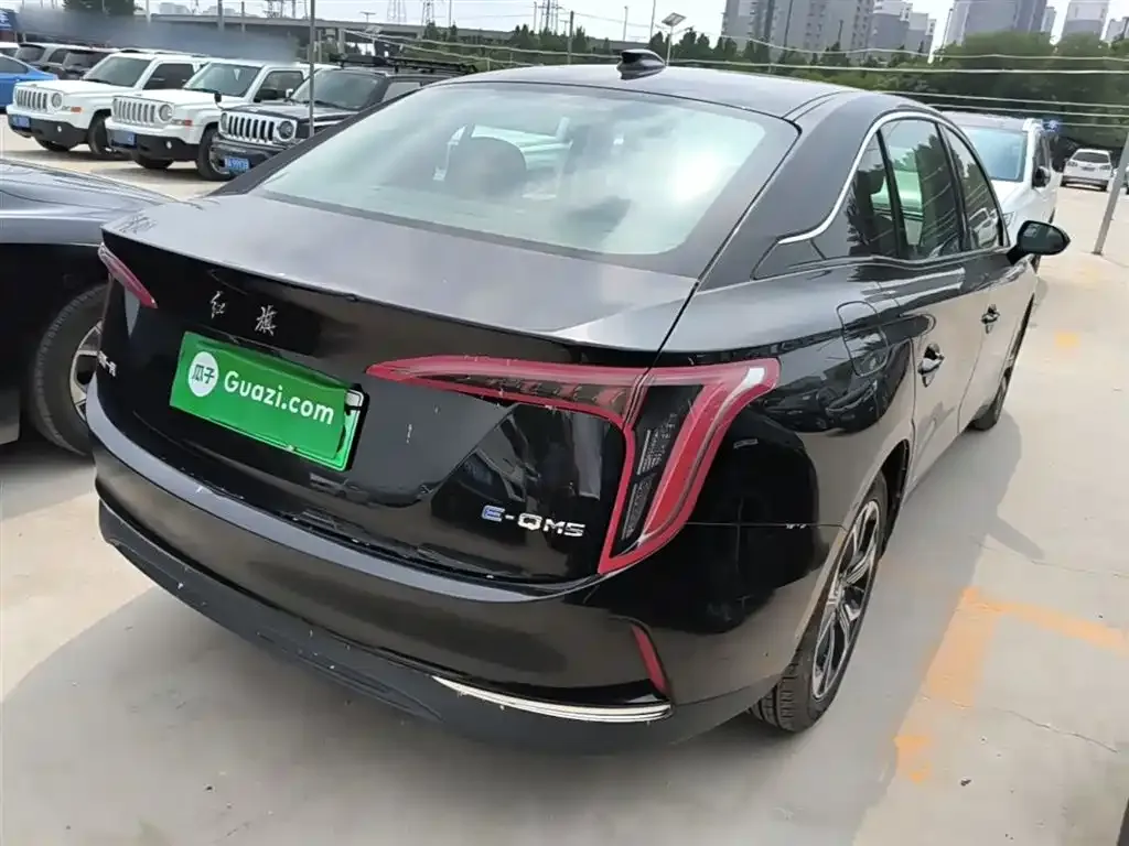 Hongqi E-QM5 2024 из CN, фото 5