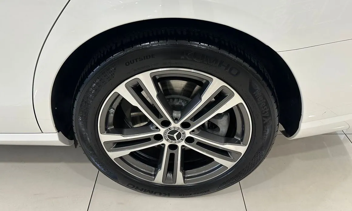 Mercedes-Benz E-Class 2022 из KR, фото 5