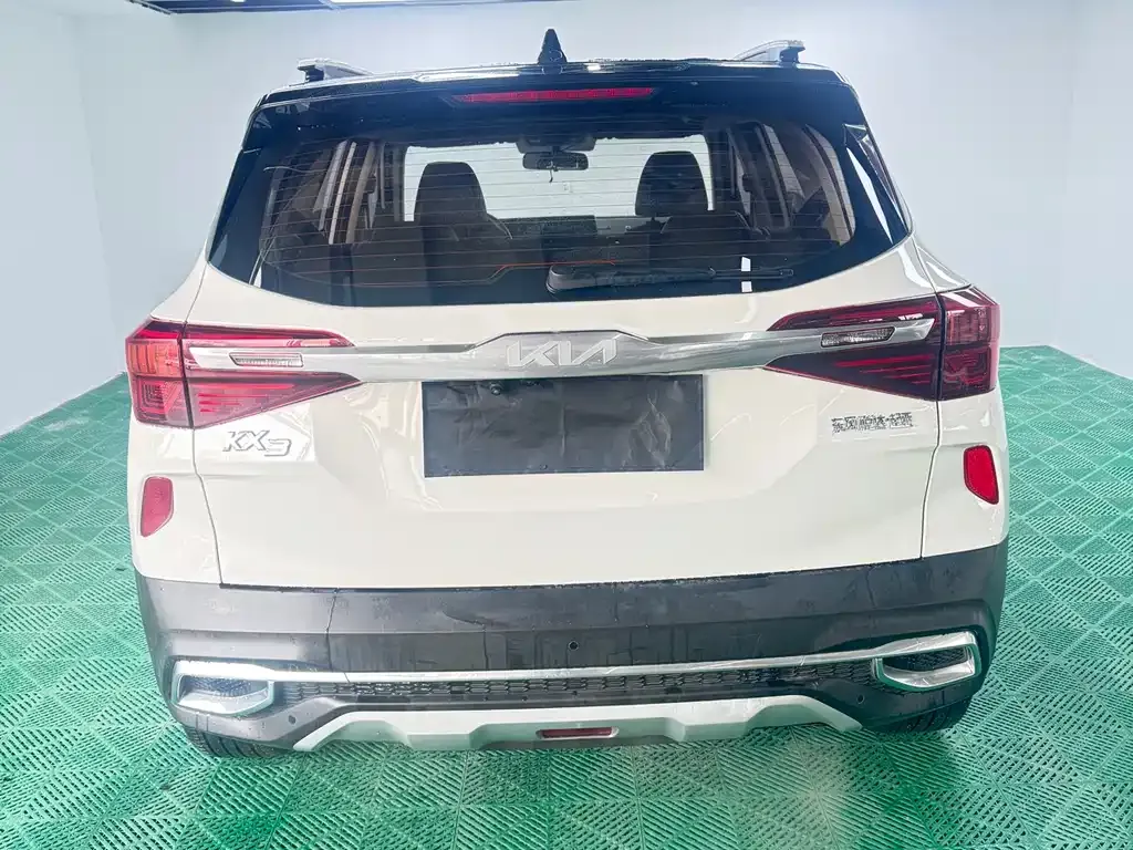 Kia KX3 2021 из CN, фото 4