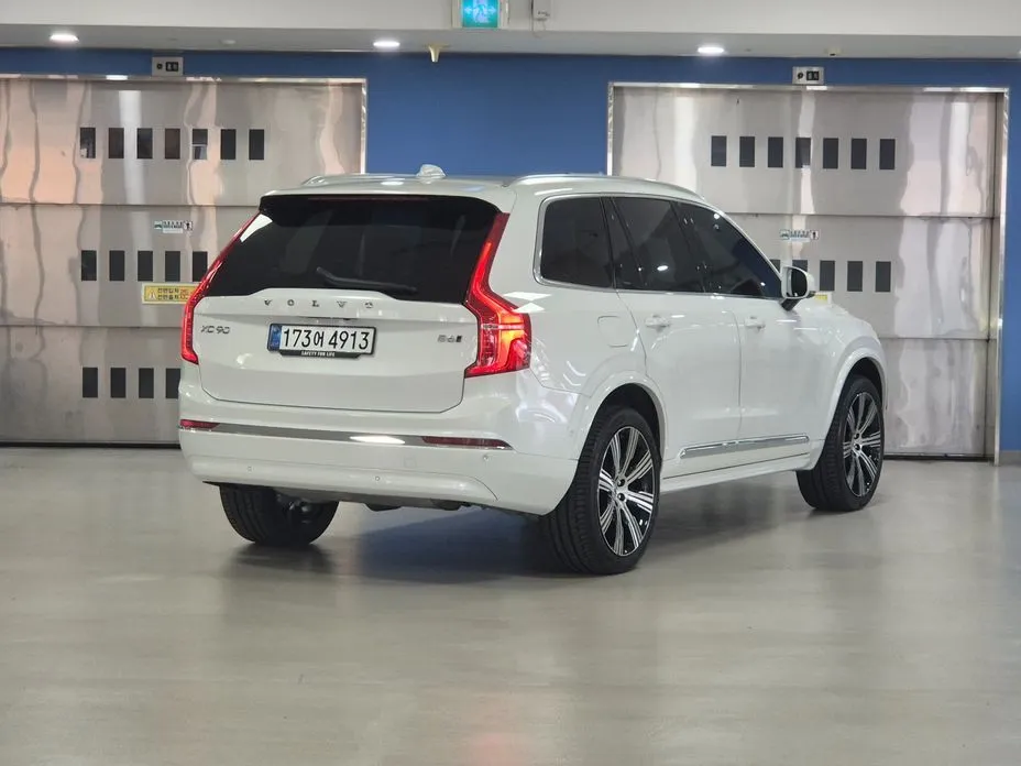 Volvo XC90 2025 из KR, фото 7