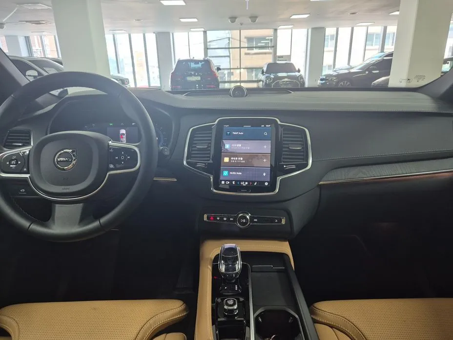 Volvo XC90 2025 из KR, фото 9