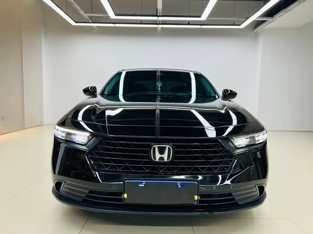 Honda Accord — фото 6