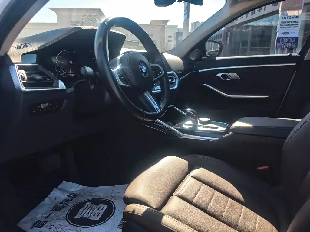 BMW 3 Series 2021 из CN, фото 5