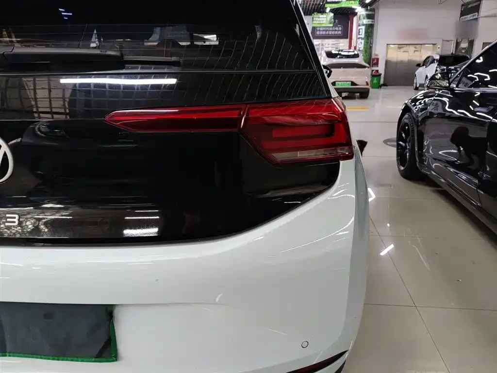 Volkswagen ID.3 2023 из CN, фото 9
