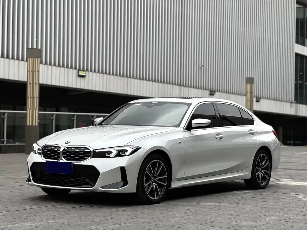 BMW 3 Series — фото 1