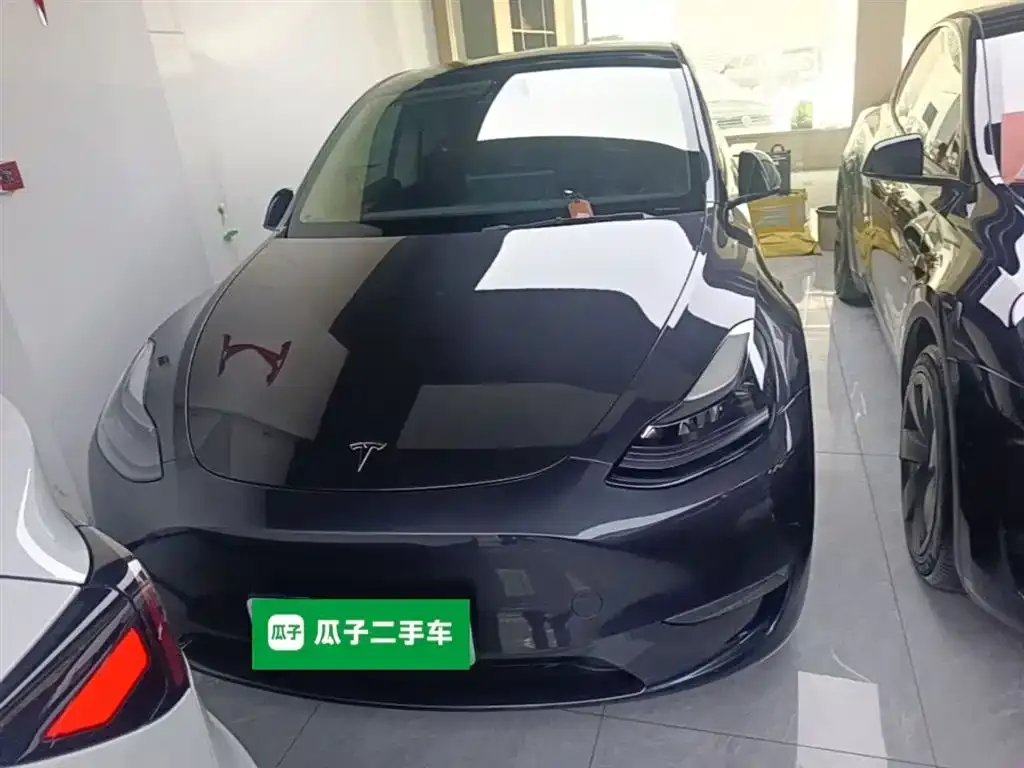 Tesla Model Y — фото 7