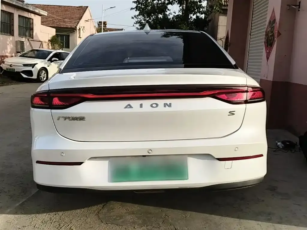 Aion S — фото 4