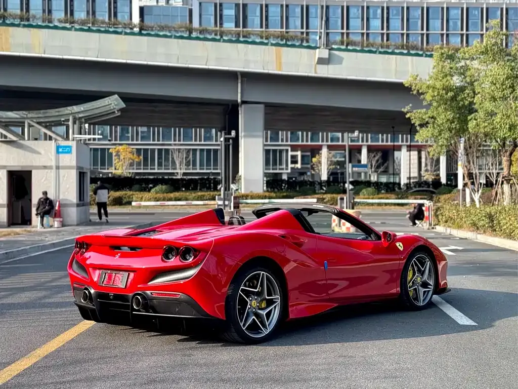Ferrari F8 2022 из CN, фото 6