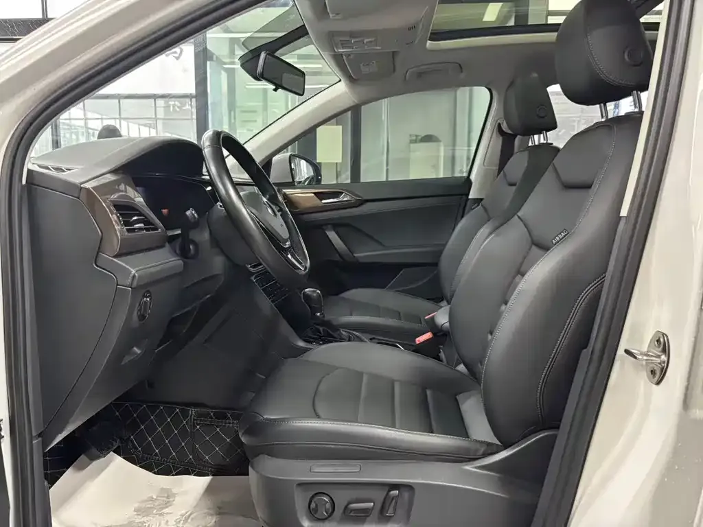 Volkswagen Tharu 2023 из CN, фото 7