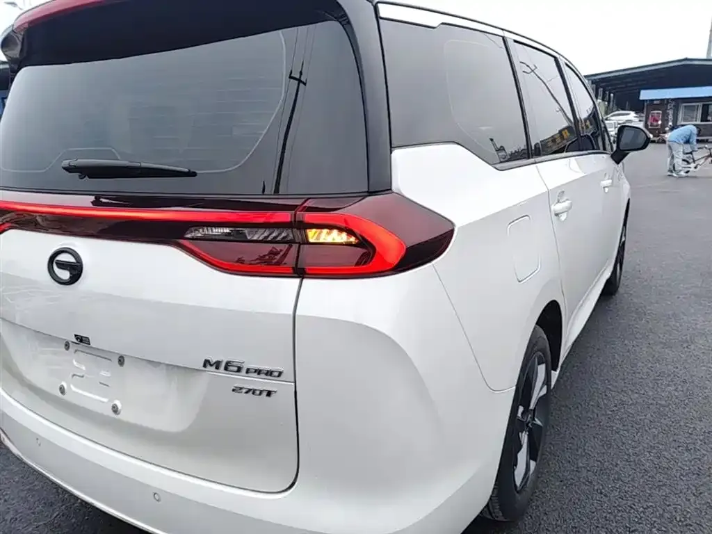 GAC Motor Trumpchi M6 — фото 3