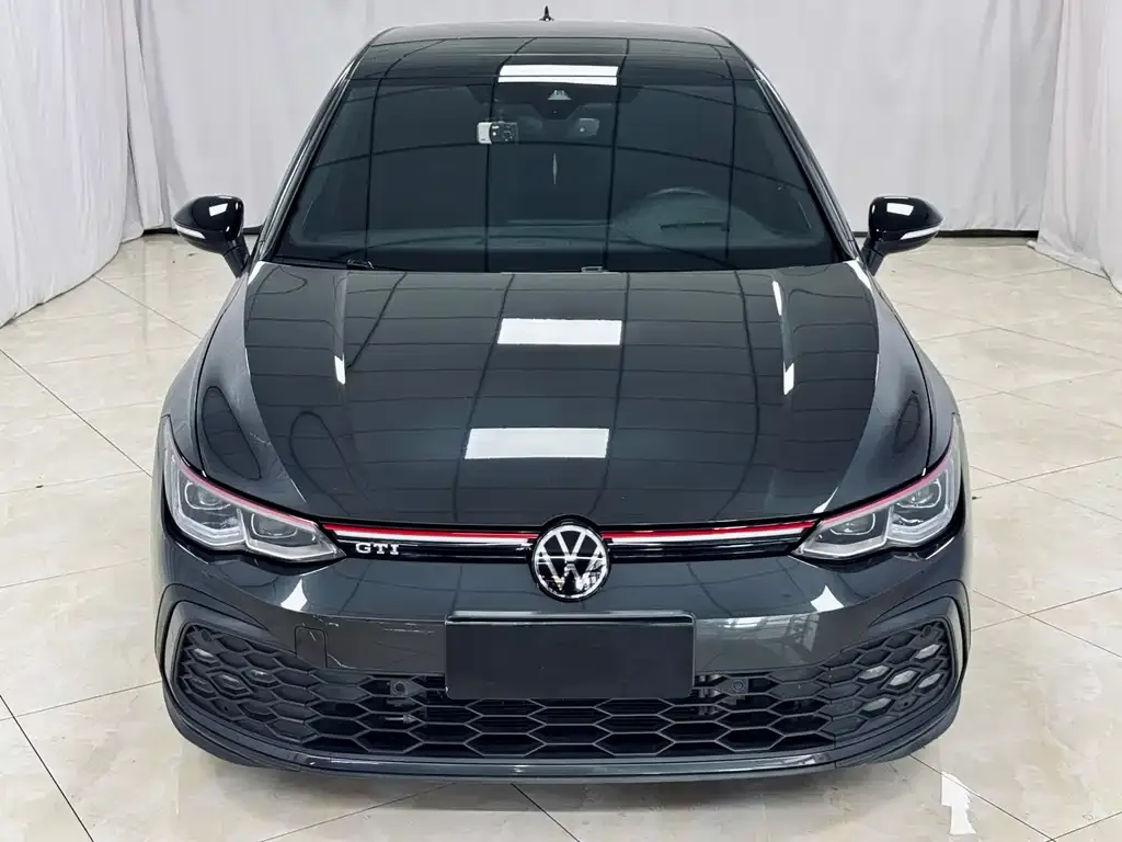 Volkswagen Golf GTI 2023 из CN, фото 4