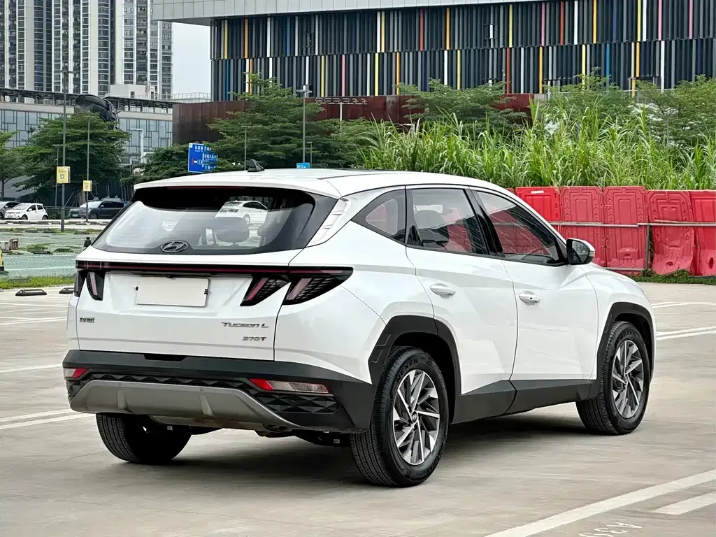 Hyundai Tucson 2023 из CN, фото 6