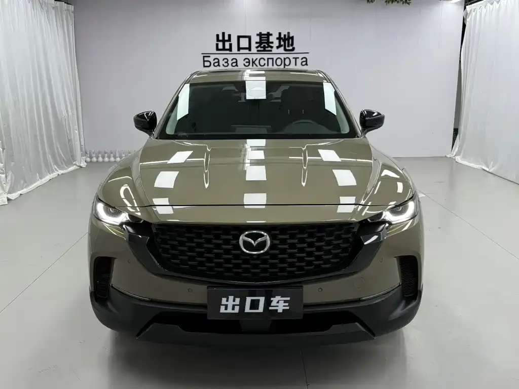 Mazda CX-50 2023 из CN, фото 2