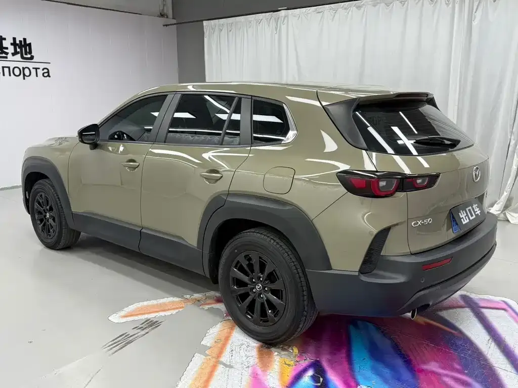 Mazda CX-50 2023 из CN, фото 10