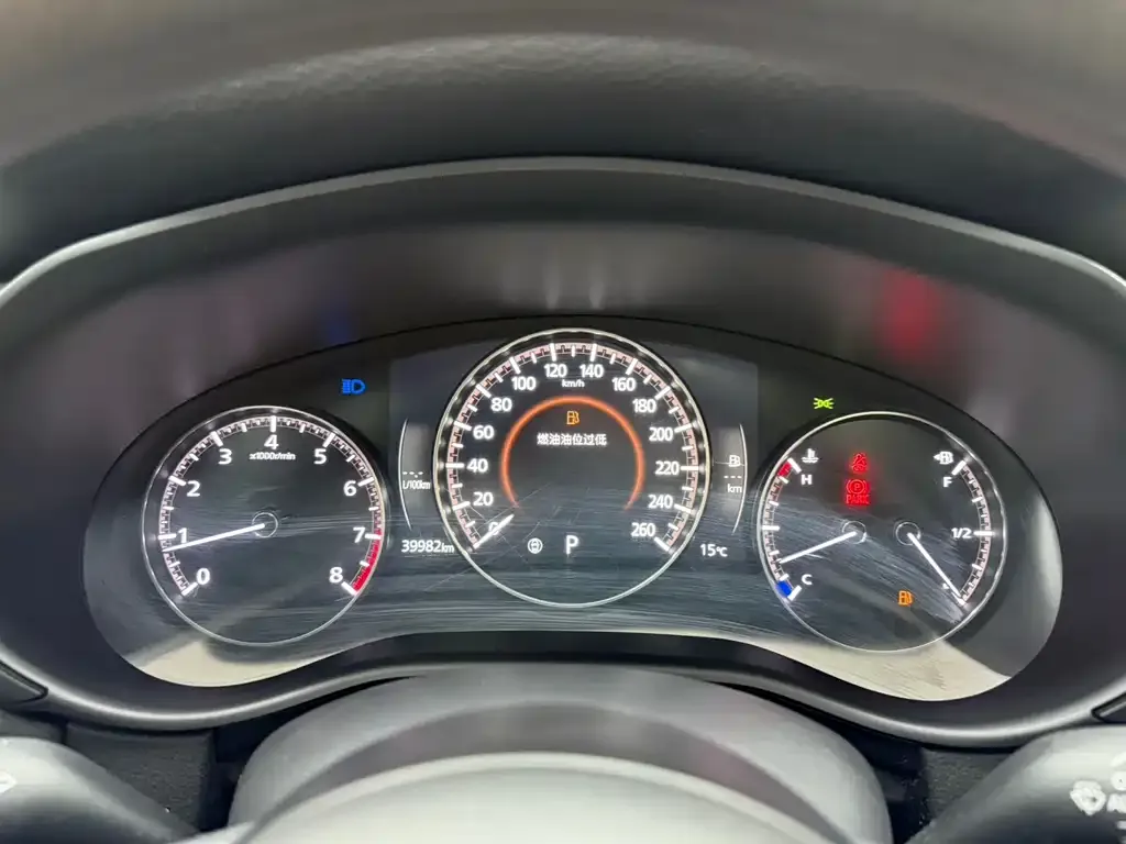 Mazda CX-50 2023 из CN, фото 6