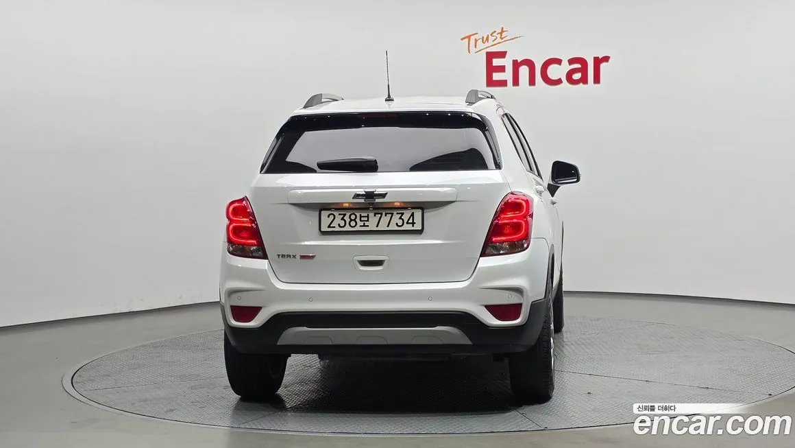 Chevrolet (GM Daewoo) Trax 2022 из KR, фото 2