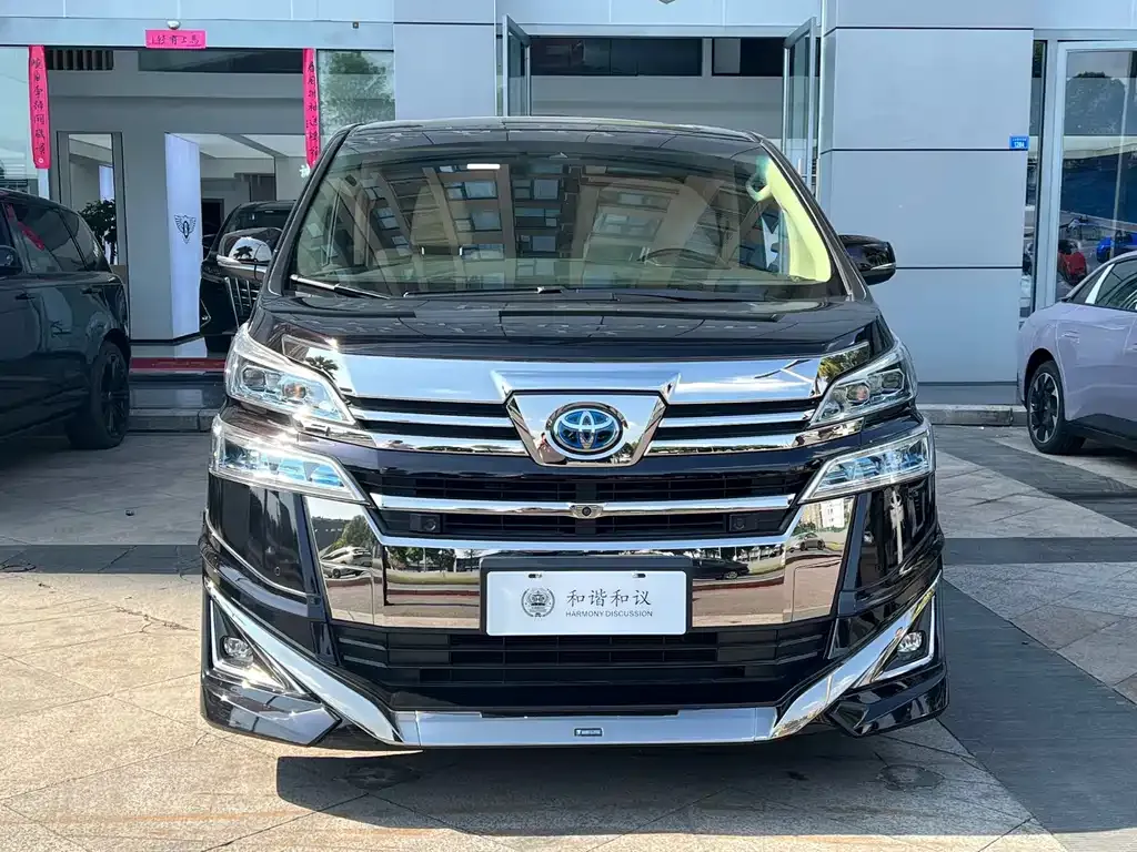 Toyota Vellfire 2021 из CN, фото 4