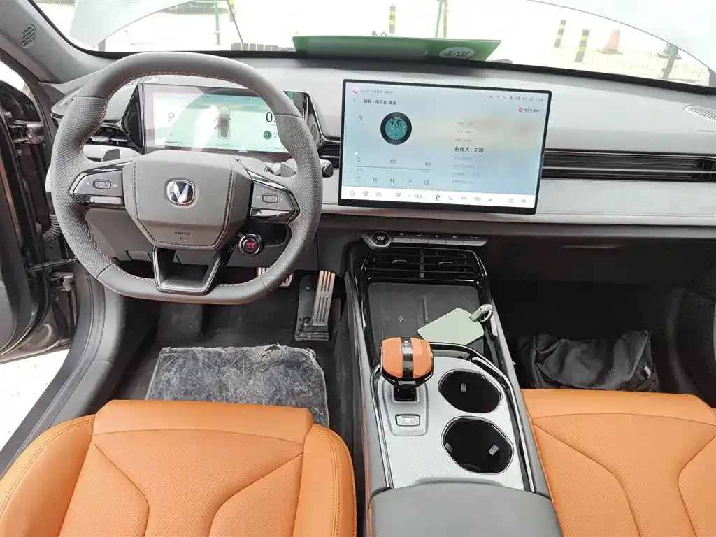 Changan UNI-V 2025 из CN, фото 4