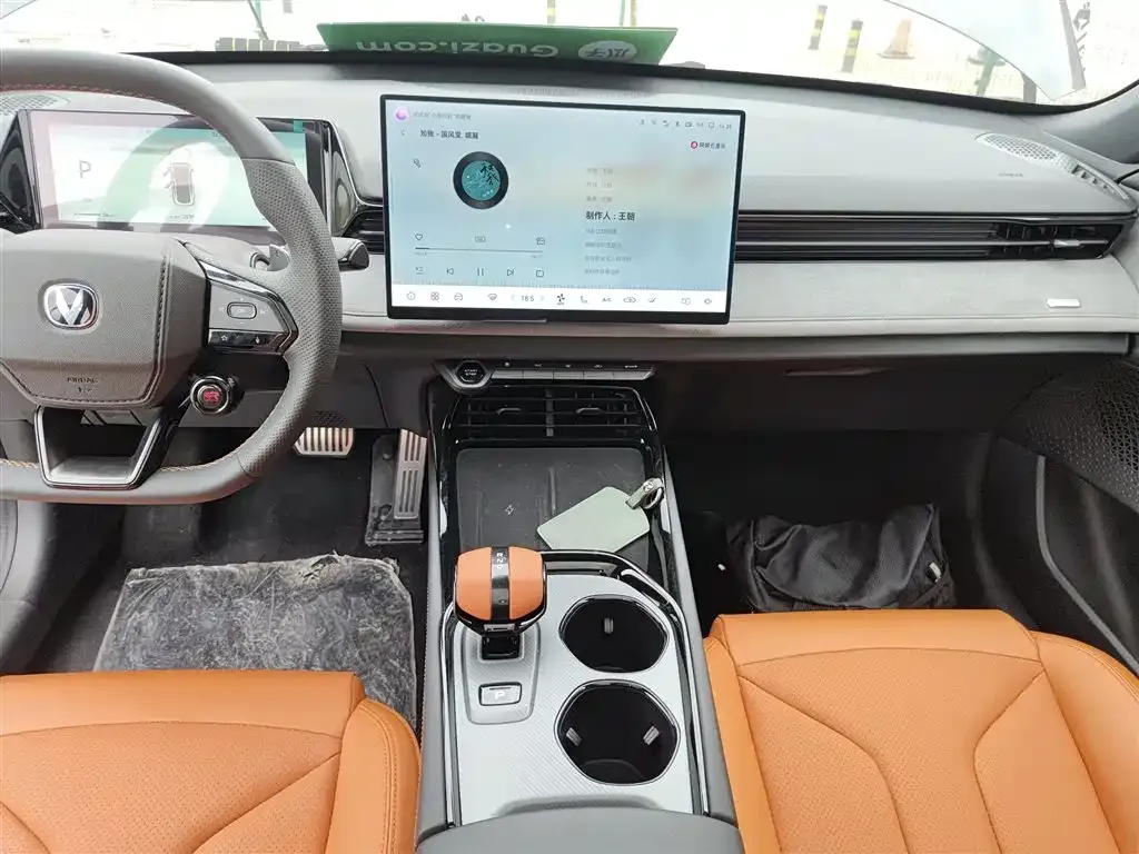Changan UNI-V 2025 из CN, фото 10