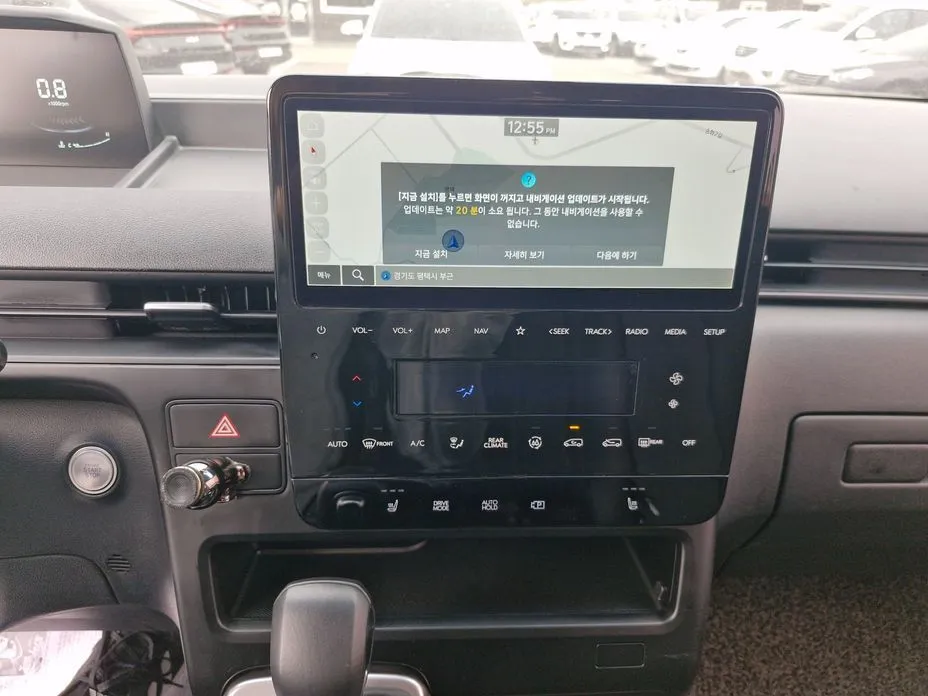 Hyundai Staria — фото 2