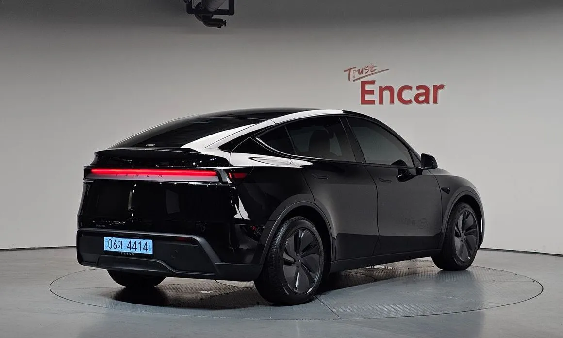 Tesla Model Y 2026 из KR, фото 6