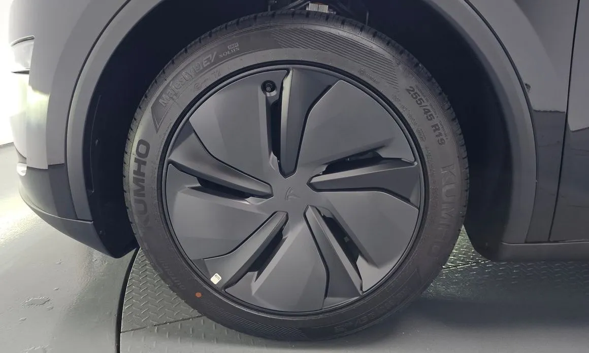 Tesla Model Y 2026 из KR, фото 10
